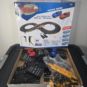 Road Racer Vintage Slot car Race Set, Track Perimeter Over 114”